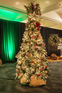 Rustic Cozy Christmas 8